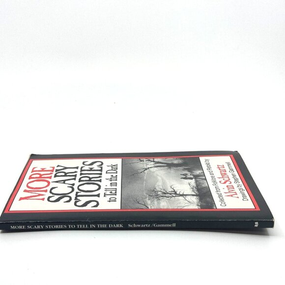 More Scary Stories to Tell in the Dark, Paperback by Schwartz, Alvin/0590135864 - Picture 3 of 8